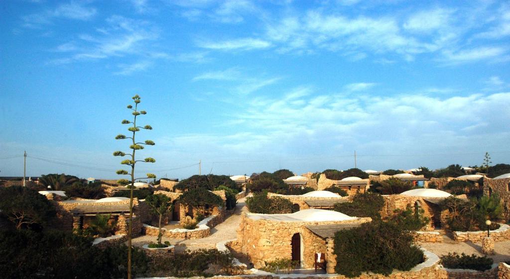 Hotel I Dammusi Di Borgo Cala Creta LMP Zewnętrze zdjęcie